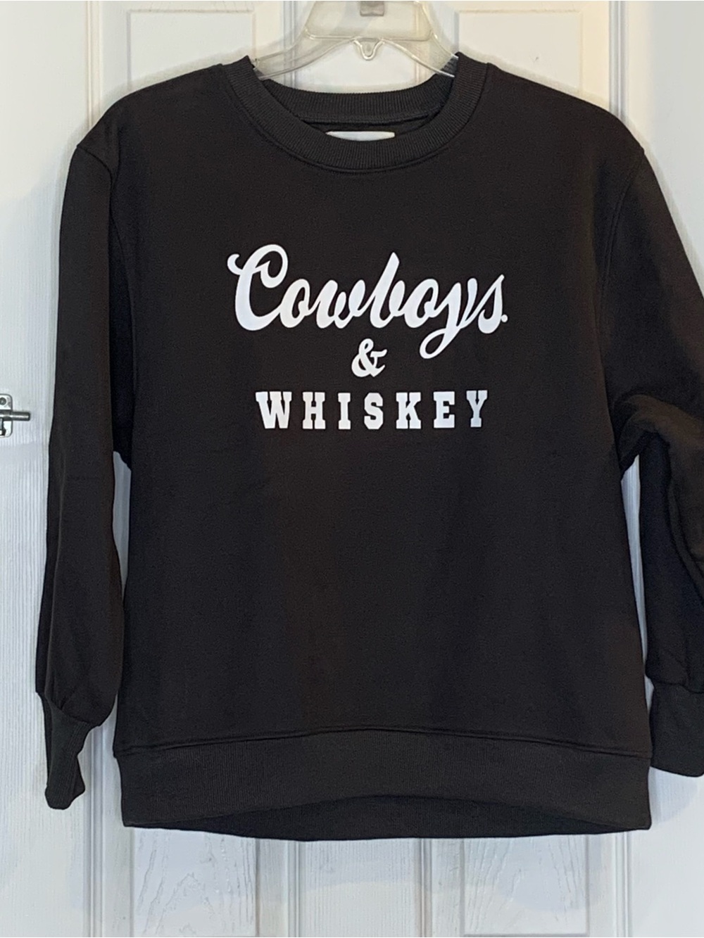 Panache Apparel Cowboys & Whiskey Sweatshirt Size Small